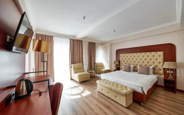 Kartmazovo House Hotel