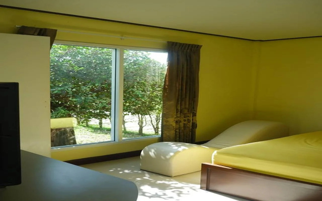 Klang Suan Resort