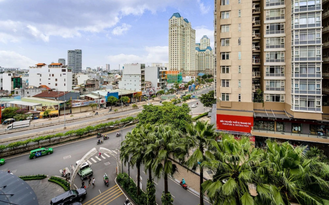 Saigon Pearl by AVIVA