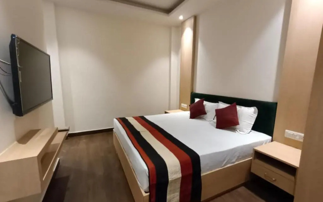 Hotel Dua Grand by Sonachi- 500M From Golden Temple