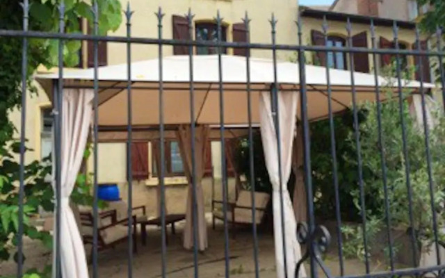 Appartement de 3 chambres avec wifi a Roanne
