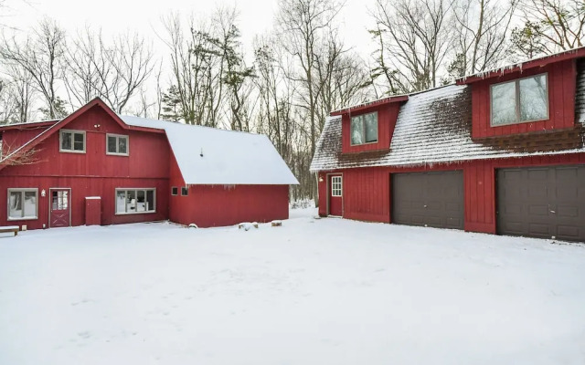 Crow's Point Retreat 4 Bedroom House