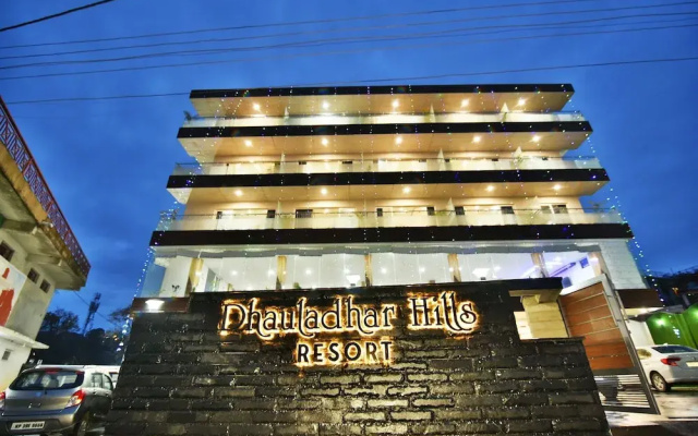 Dhauladhar Hills Resorts