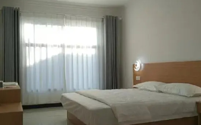 Yonghong Hotel