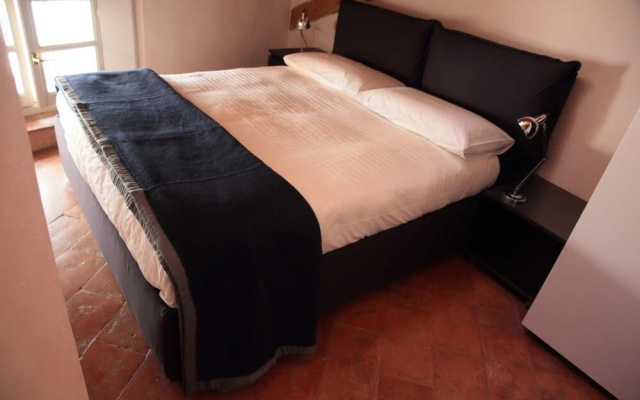 Antiche Mura by Rent all Como