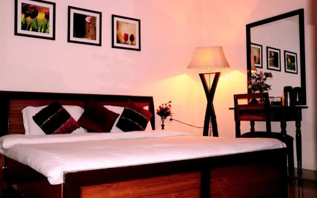 The Eden Hotel