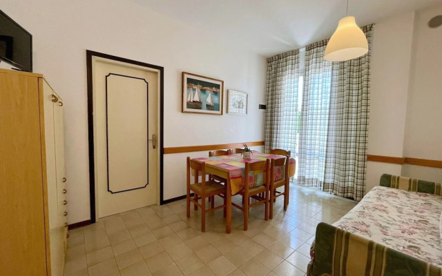 Homely Apartment With Shared Pool