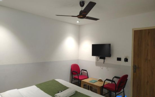 Hotel Star City Near Terminal T3 Airport & Aerocity