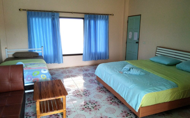 Peace Pool Resort