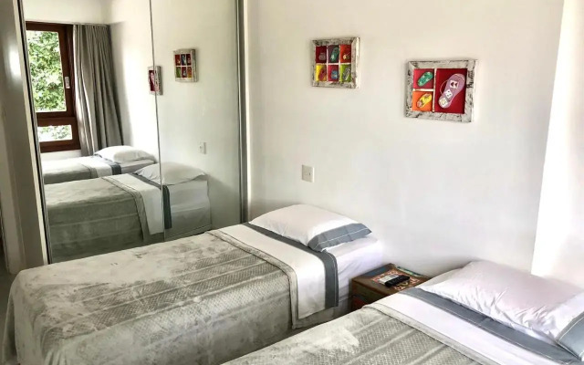 Residencial Enseada Praia do Forte Apto 130