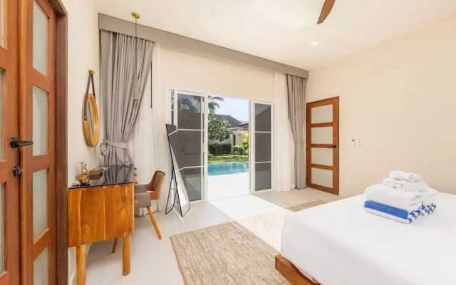 Villa Emilia with Private Pool