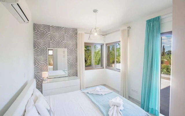Protaras Holiday Villa De1