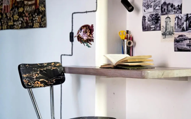 Nasri Sabra - Temple Apartment 0