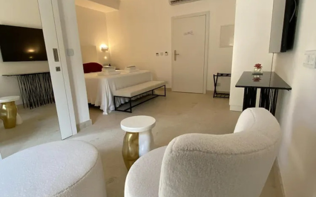 The White Knight Premium Boutique Hotel