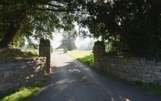 Grooms Cottage
