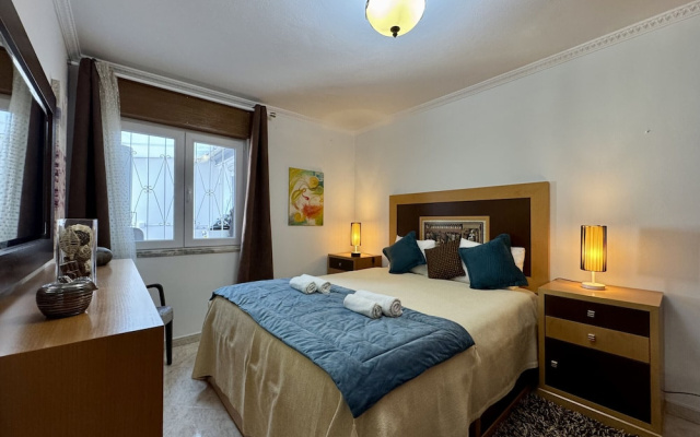 Albufeira Stylish 4 by Homing