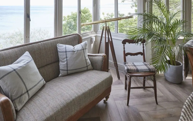 The Spa Chalet - Sea Views Pool Spa Gym