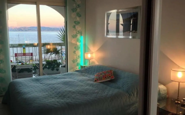 Théoule - Apartment 20 meters from the beaches