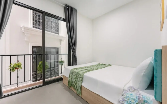 Cindy's Westlake Apartment