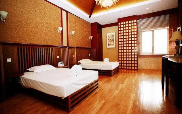Crowne Plaza Lake Malaren