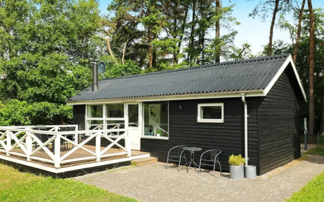 Tranquil Holiday Home in Hadsund near Sea