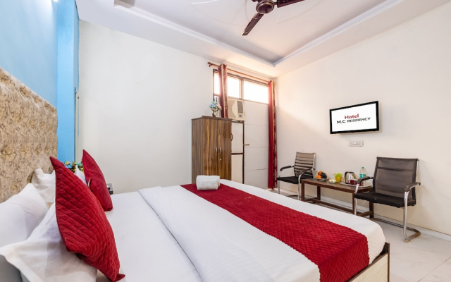 Hotel M.C Residence