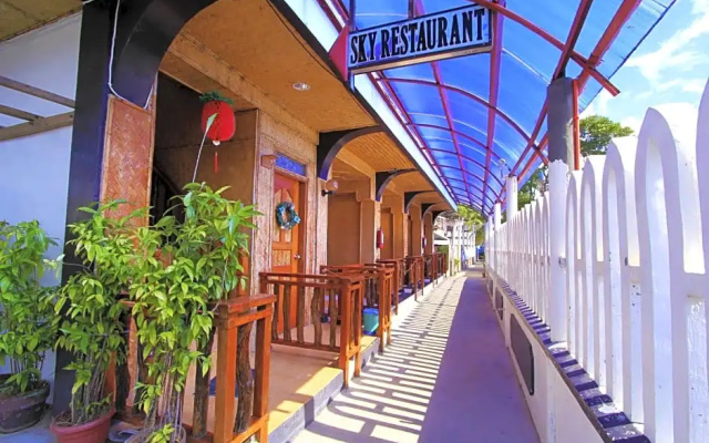 RedDoorz at Amphibi-Ko Resort Palawan