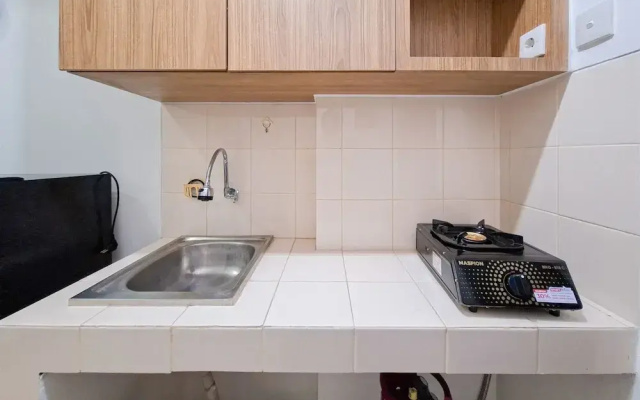 Studio Near Teras Kota Bsd At Serpong Greenview Apartment