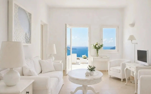 Neraé Santorini