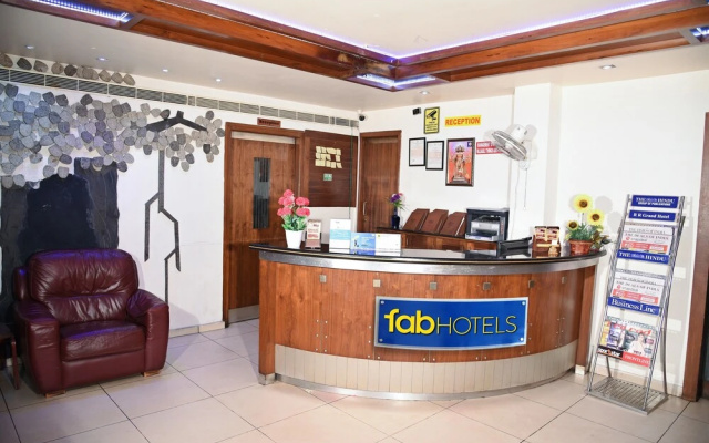 Fabhotel Rr Grand Daba Garden