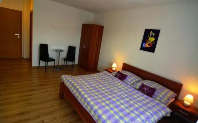 Villa Gold