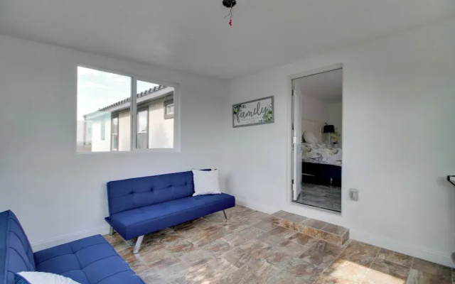 3 Mi to Rio Grande: Albuquerque Home w/ Balcony