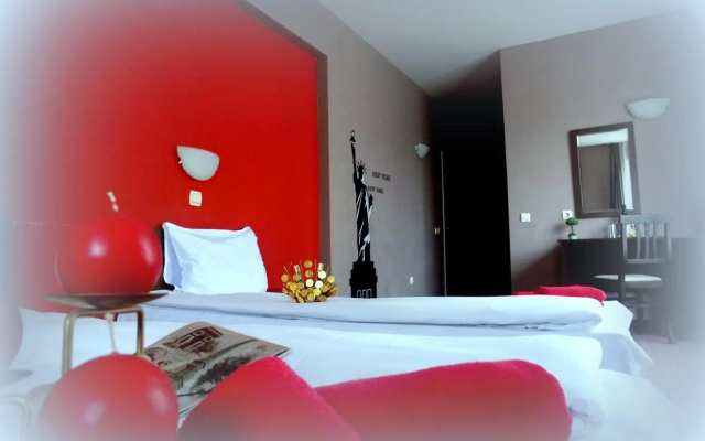 Bon Voyage Hotel Alexander