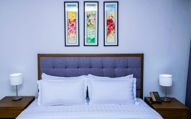 Canary Hotel
