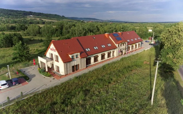 Aviator Hotel Wellness & SPA