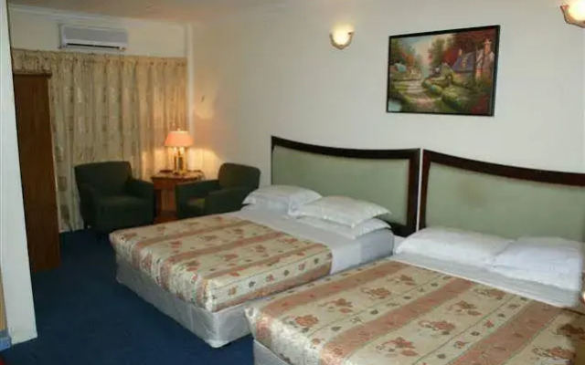 Angsoka Hotel