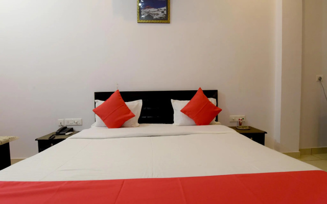 OYO 24714 Ekta My Stay
