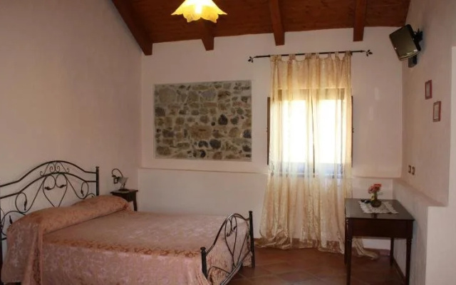 Antica Dimora Del Sole Country House B&B