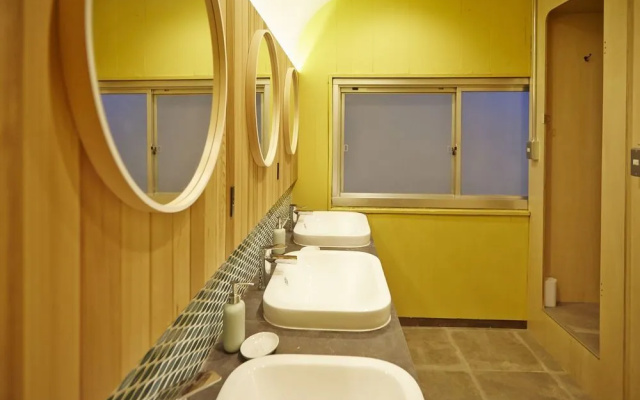 Guest House MAYA Kobe