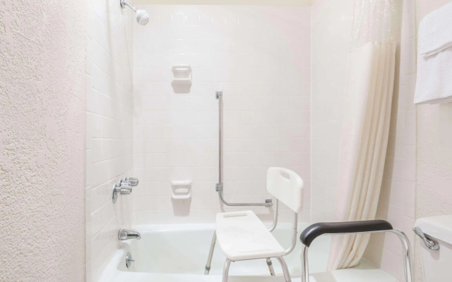 Days Inn Ottawa