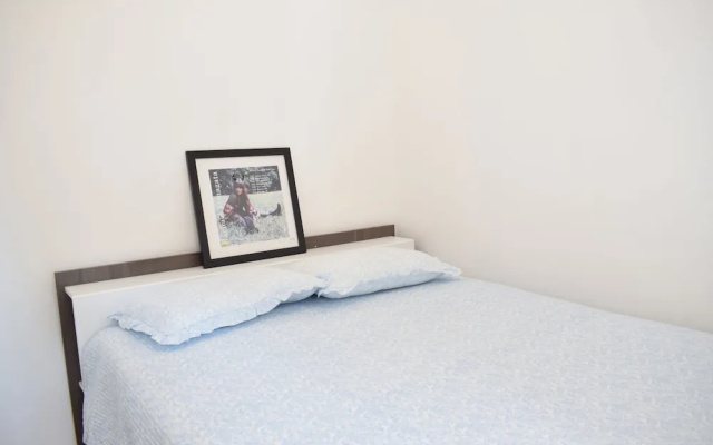 2 Bedroom City Home in Oval