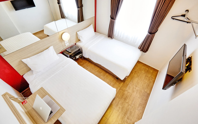 Easy Planet Bangkok Asoke