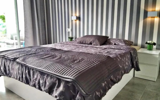 Luxury renevapartment island village