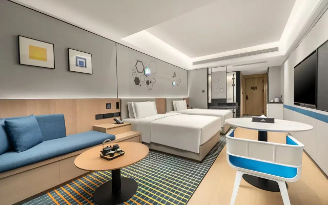 Microtel by Wyndham Xishuangbanna Mengle