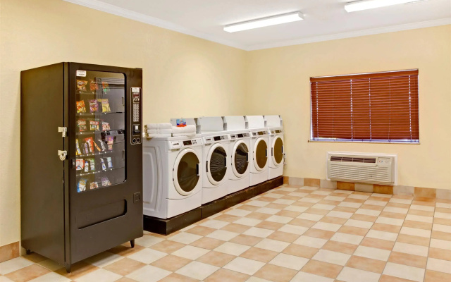 Extended Stay America Suites - Baytown