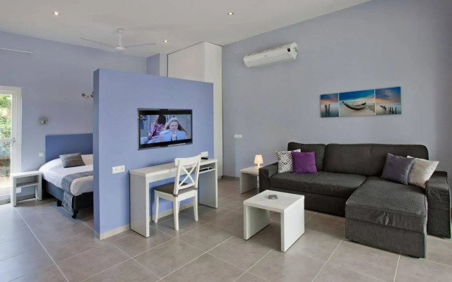 Blue Bay Lodges