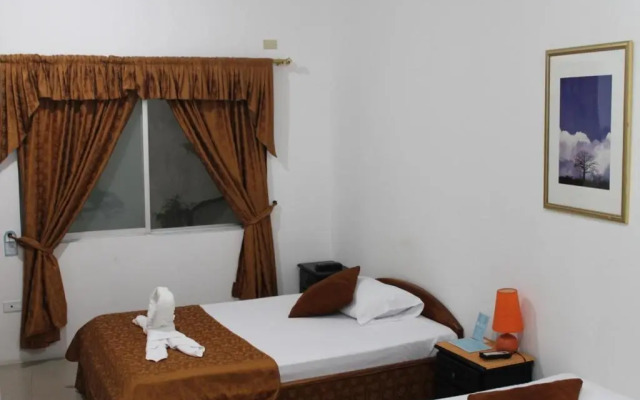 Galapagos Hostelling