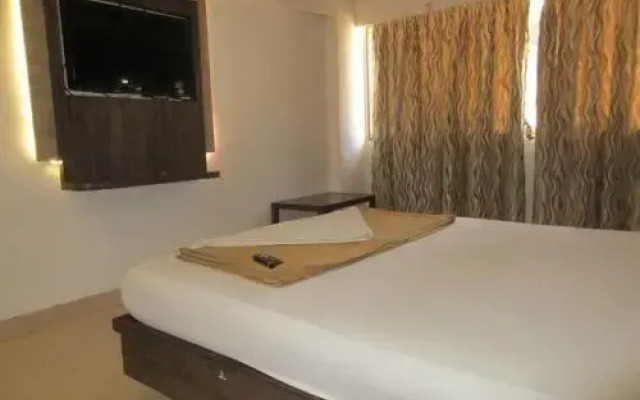 Pancharatna Lodging