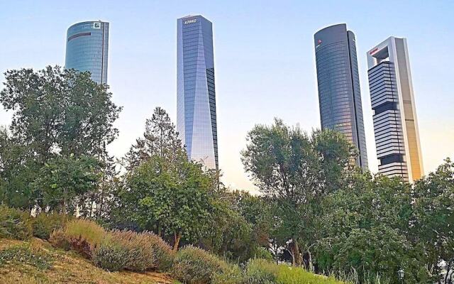 Отель Castilla Penthouse вид на фасад