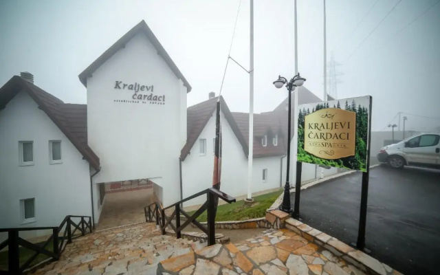 Apartment Čar 13